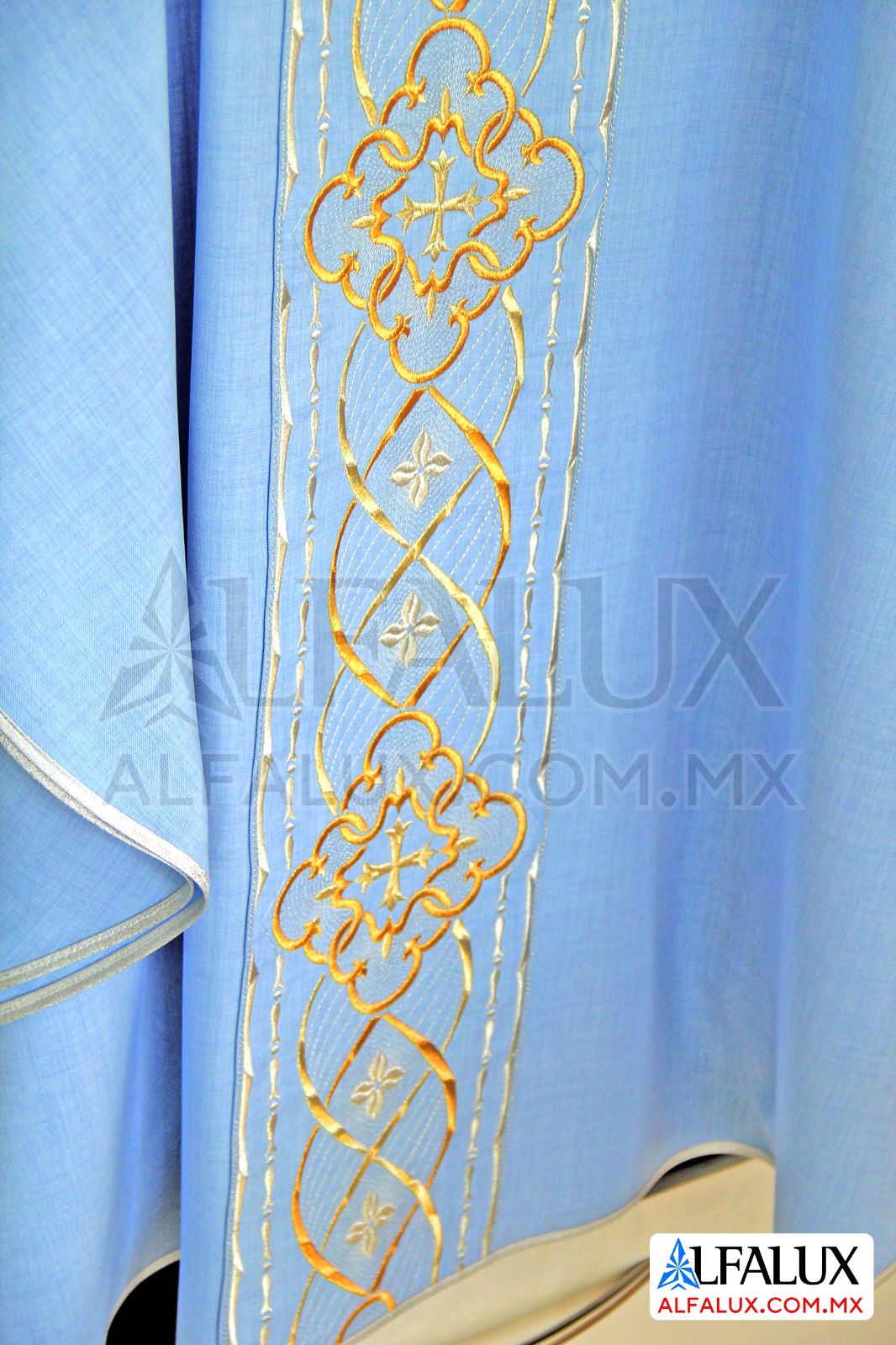 02 ROYAL Casulla Azul cielo 23